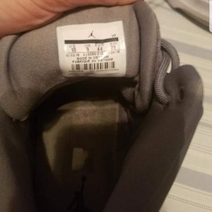Men's jordans size 10